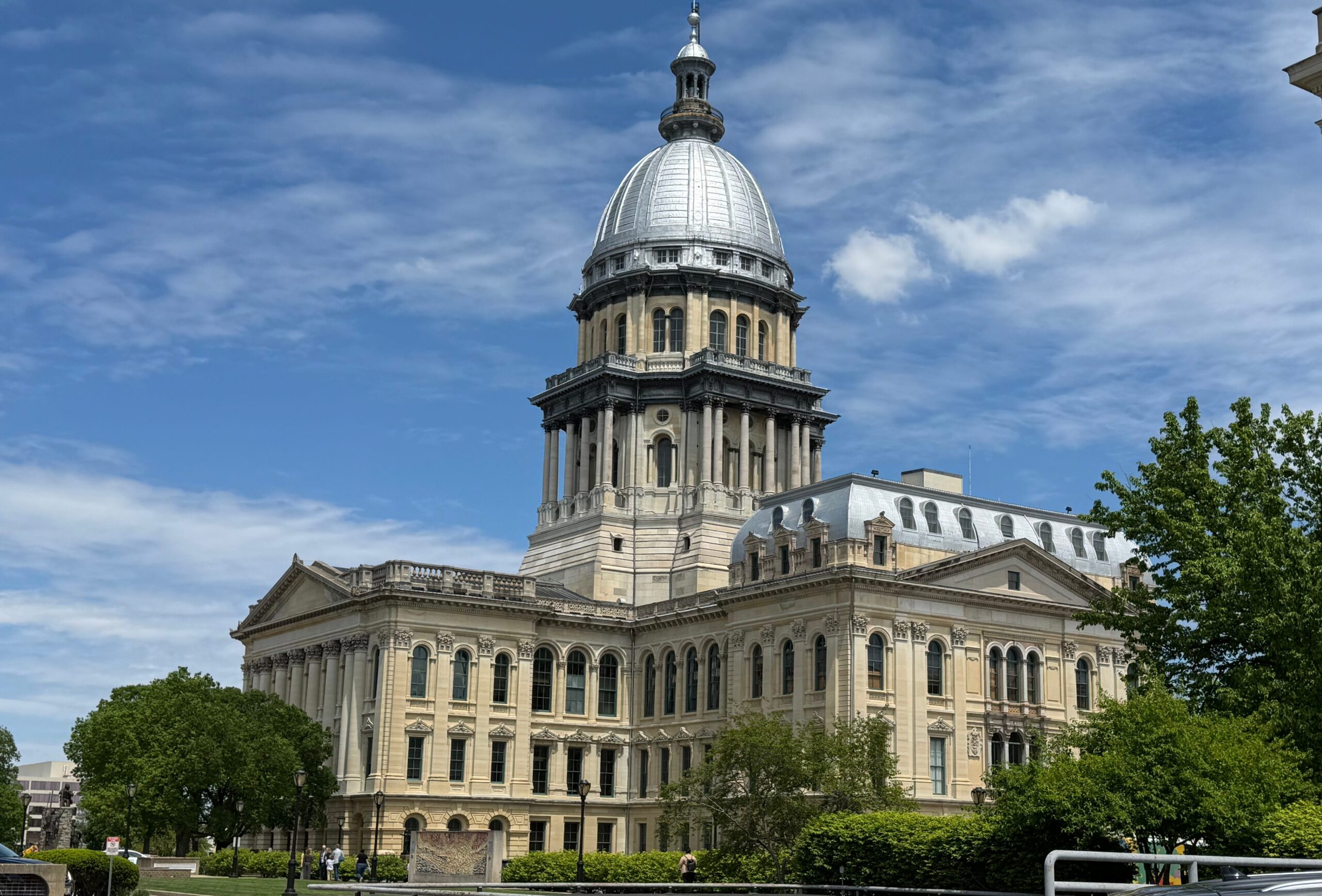 Illinois pork producers and swine industry professionals to network